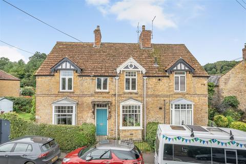 3 bedroom terraced house for sale, Yeovil Road, Montacute