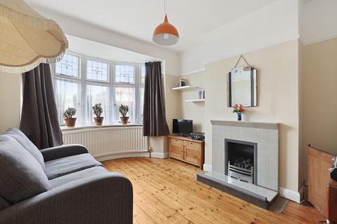 62 Datchet Road, London, SE6 4BY