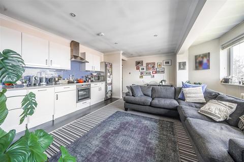 2 bedroom flat for sale, Maresfield Gardens, London