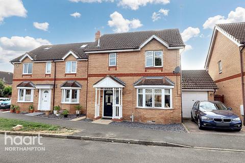 3 bedroom detached house for sale, Riverstone Way, Northampton