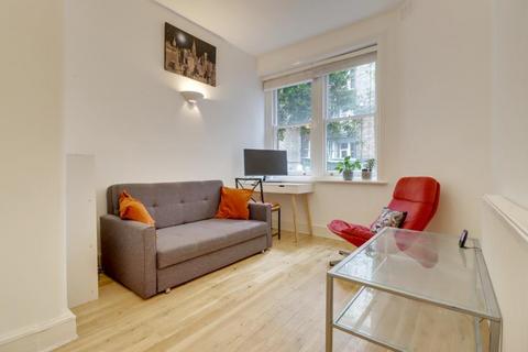 1 bedroom apartment to rent, Lanark Road, Little Venice, W9