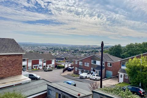 2 bedroom semi-detached house for sale, Nadderpark Road, St.Thomas, EX4