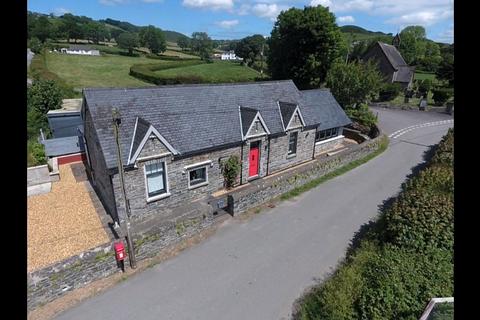 4 bedroom detached house for sale, Talsarn