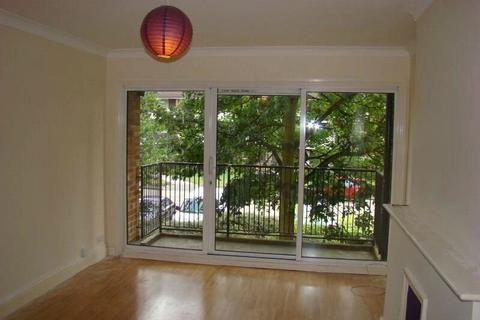 2 bedroom flat for sale, Croyde Avenue, Hayes, Middlesex, UB3 4EP