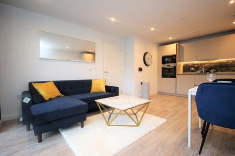 2 bedroom apartment to rent, Potato Wharf, Manchester M3