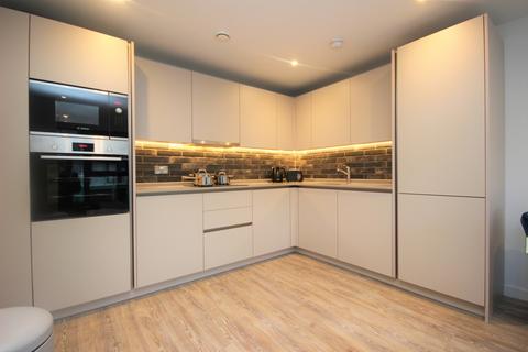 2 bedroom apartment to rent, Potato Wharf, Manchester M3