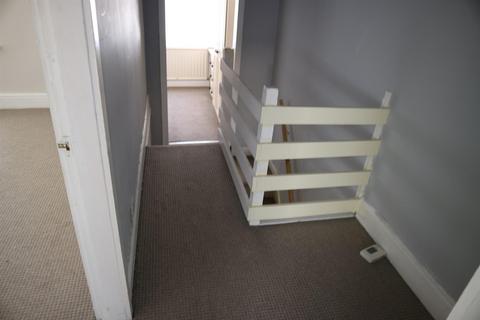 3 bedroom house to rent, Severn Street, Hull