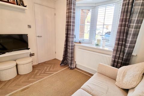 3 bedroom semi-detached house for sale, Bradgate Drive, Four Oaks, Sutton Coldfield