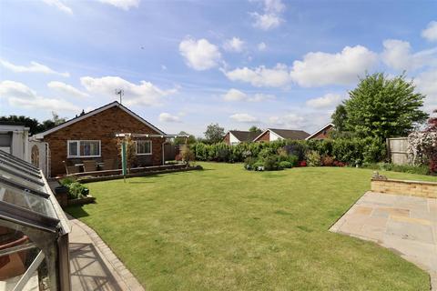 20 The Cranbrooks, Wheldrake, York, YO19 6AZ