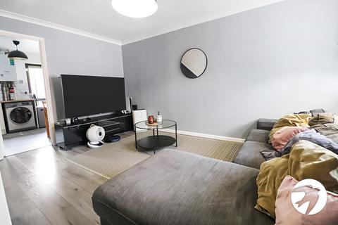 16 Ormesby Close, London, SE28 8NA