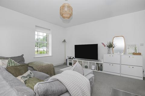 1 bedroom flat for sale, Redland Way, Bricket Wood, St Albans