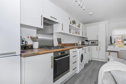 1 bedroom flat for sale, Redland Way, Bricket Wood, St Albans