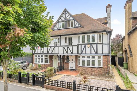 9 Vale Lane, London, W3 0DY