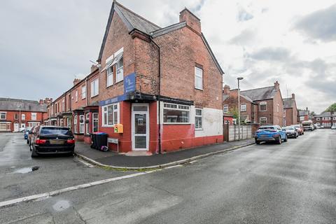 3 bedroom end of terrace house for sale, Owen Street, Northwich