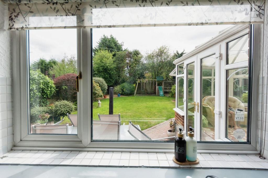 View of garden from Kitchen.jpg