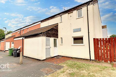 42 Chadburn, Paston, Peterborough, PE4 7DG