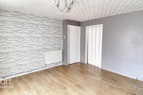 42 Chadburn, Paston, Peterborough, PE4 7DG