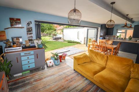 undefined, Chichester Avenue, Hayling Island