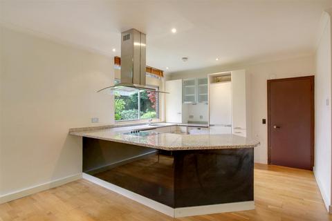 2 bedroom apartment to rent, Oak Hill Park, Hampstead, NW3