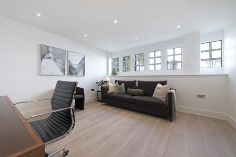 4 bedroom end of terrace house for sale, Northwick Close, St. John's Wood