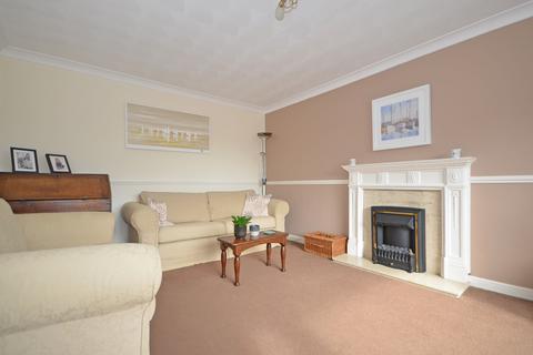 4 bedroom detached house for sale, Burystead Rise, Raunds