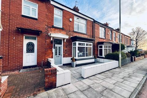 3 bedroom terraced house for sale, Birchington Avenue, South Shields, NE33