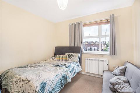 2 bedroom apartment for sale, Gleneagle Road, London, SW16