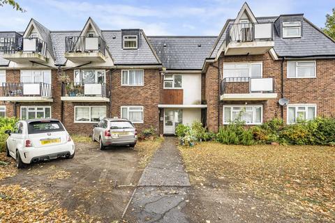 2 bedroom apartment for sale, Crockford Park Road, Surrey KT15