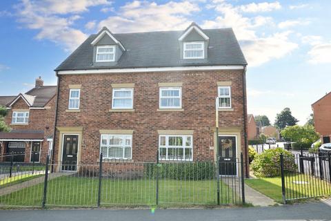 4 bedroom semi-detached house for sale, Novale Way, Wakefield, West Yorkshire