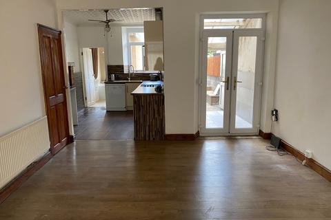 29 Neath Road, Resolven, Neath, SA11 4AA