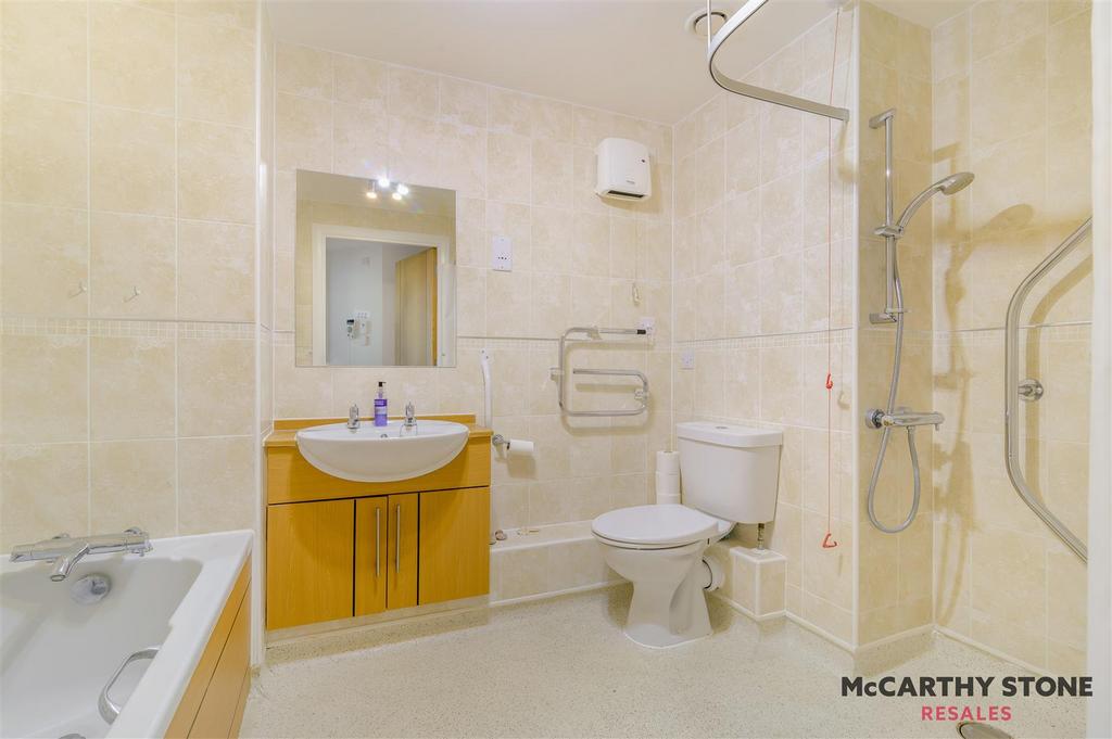8611753-interior09.jpg