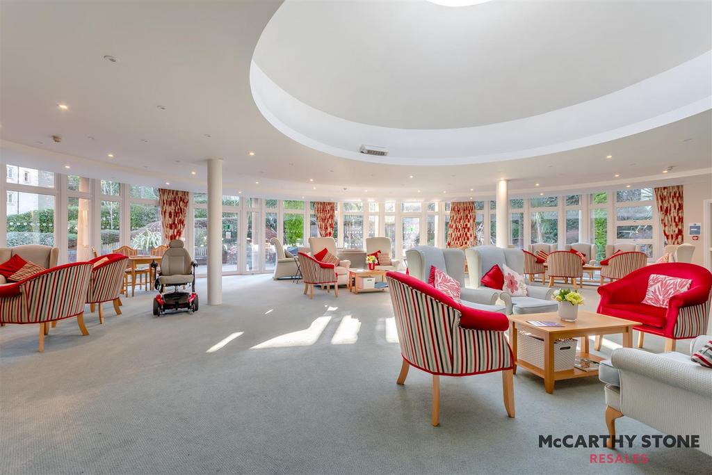 8582026-interior23.jpg