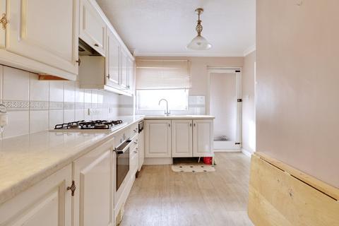 9 Venette Close, Rainham, RM13 9EA