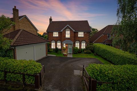 4 bedroom detached house for sale, Stonehill Close, Appleton, Warrington, Cheshire