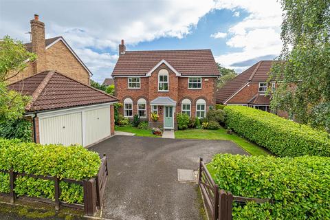 4 bedroom detached house for sale, Stonehill Close, Appleton, Warrington, Cheshire