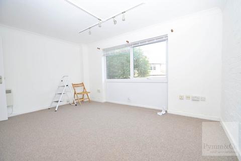 Studio to rent, Norris Court, Norwich NR3