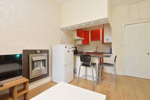 2 bedroom ground floor flat for sale, 85 Iona Street, Edinburgh, EH6 8RP