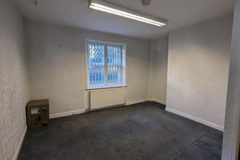 2 bedroom house for sale, 20 High Street, Idle, Bradford