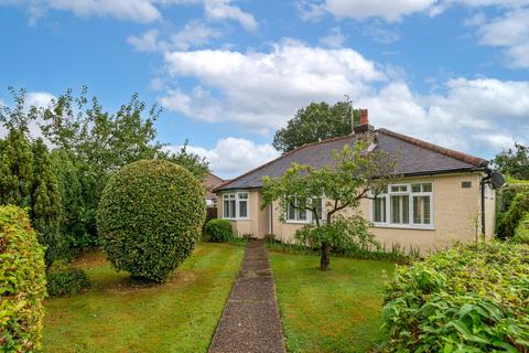 2 bedroom detached bungalow for sale, Woodhatch Road, Redhill, RH1