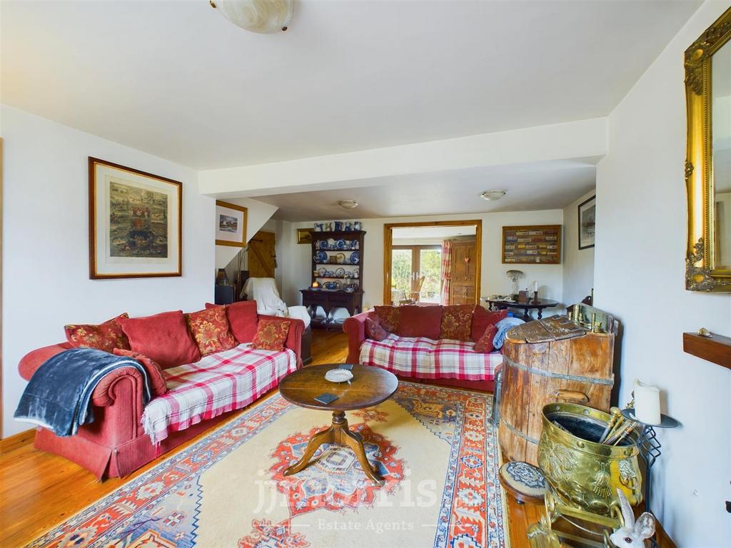 CAM02122 G0-PR0160-STILL060.jpg