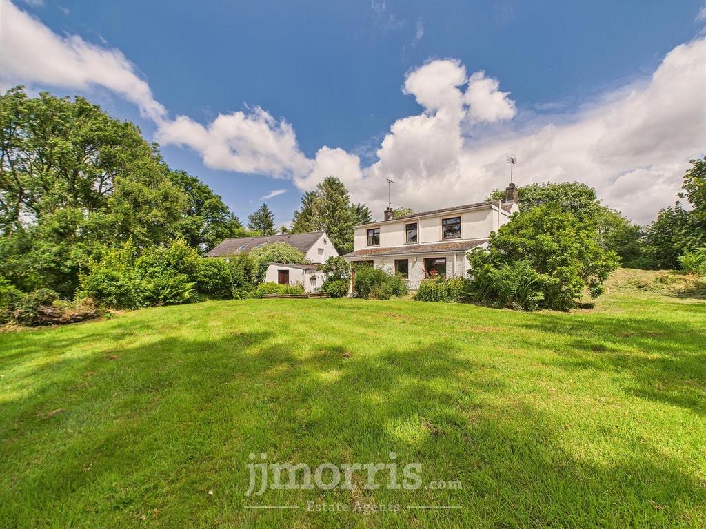 CAM02122 G0-PR0331-STILL016.jpg