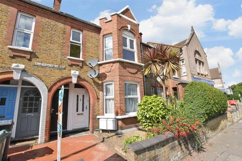 3 bedroom flat for sale, Chingford Road, Walthamstow