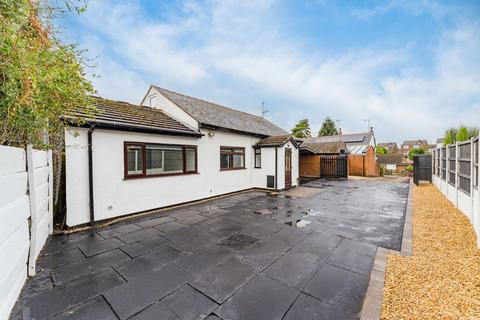 3 bedroom detached bungalow for sale, School Brow, Billinge, WN5