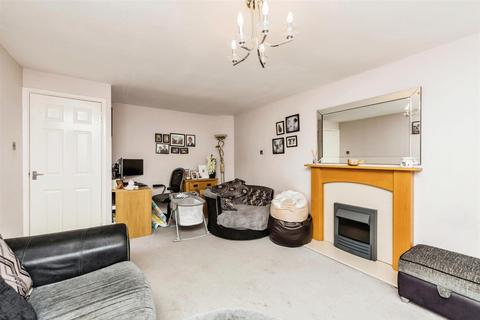 36 Newstead, Tamworth, B79 7UU