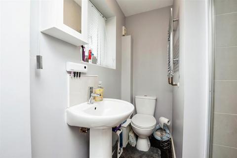 36 Newstead, Tamworth, B79 7UU