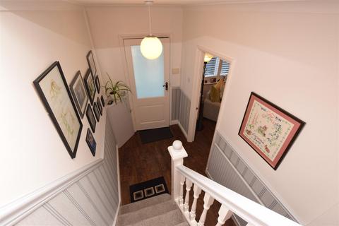 14 Central Parade, Grimsby, DN34 4HF