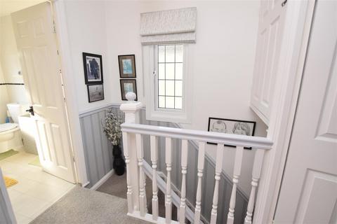 14 Central Parade, Grimsby, DN34 4HF