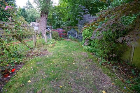 8 Bescaby Grove, Baildon, Shipley, BD17 6ST
