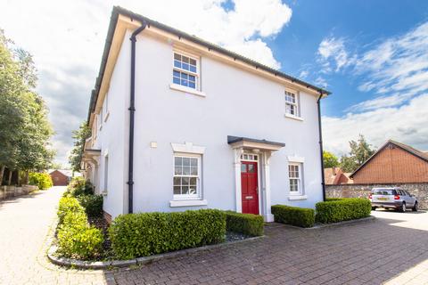 2 bedroom ground floor flat for sale, Burgage Mews, Alresford, SO24 9FJ