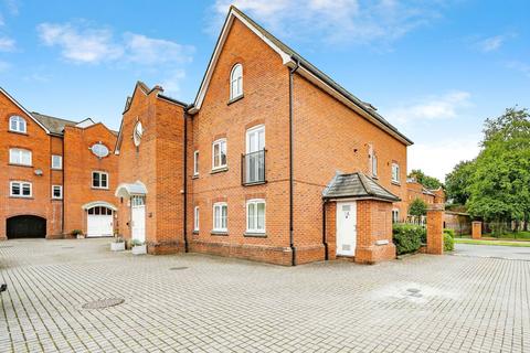 2 bedroom apartment for sale, Quayside Walk, Southampton SO40